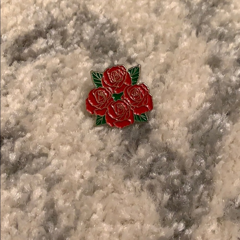 Rose Pin